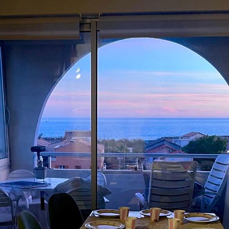 La Sirene - Loft Moderne Et Lumineux Avec Vue Panoramique Sur Mer Mediterranee Et Port De Plaisance Фронтинян Екстериор снимка