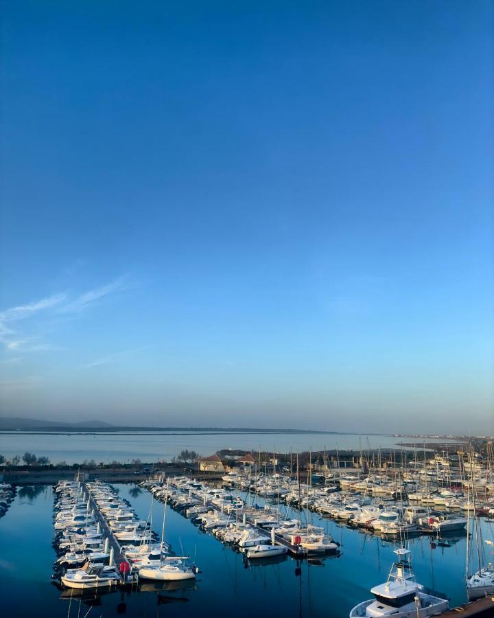 La Sirene - Loft Moderne Et Lumineux Avec Vue Panoramique Sur Mer Mediterranee Et Port De Plaisance Фронтинян Екстериор снимка