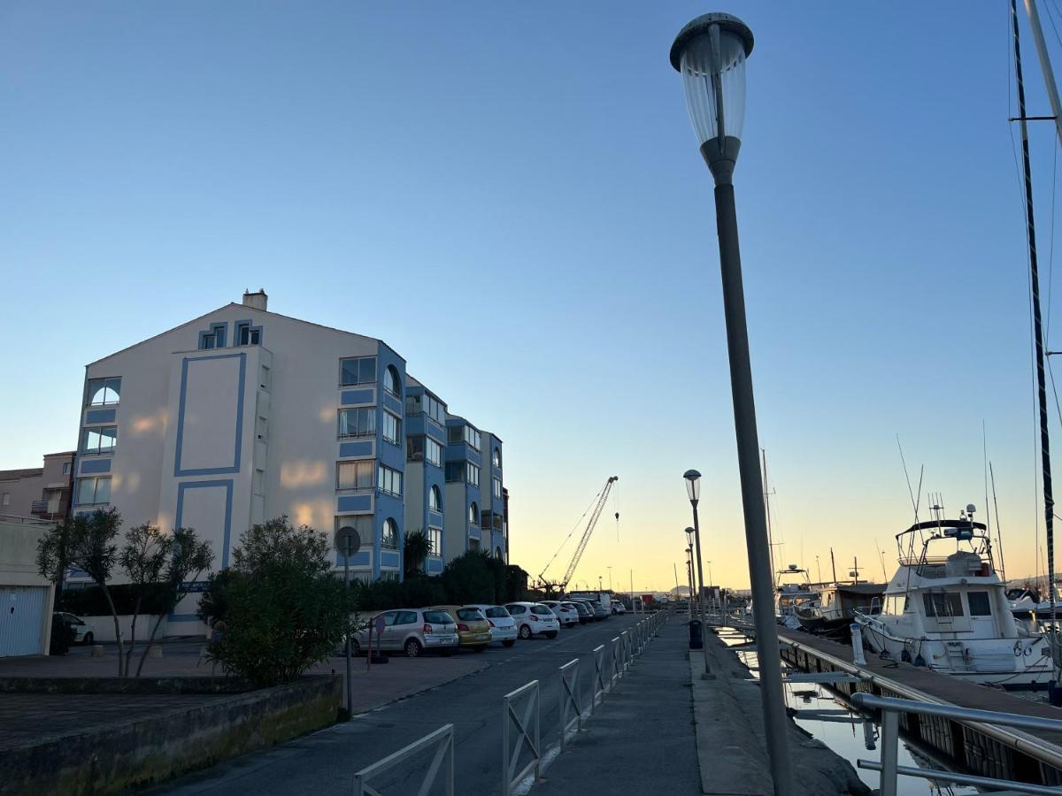 La Sirene - Loft Moderne Et Lumineux Avec Vue Panoramique Sur Mer Mediterranee Et Port De Plaisance Фронтинян Екстериор снимка