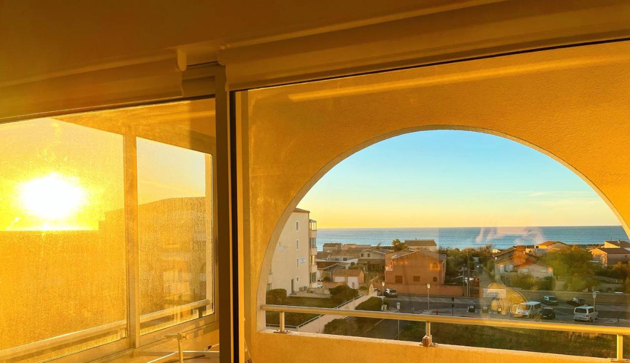 La Sirene - Loft Moderne Et Lumineux Avec Vue Panoramique Sur Mer Mediterranee Et Port De Plaisance Фронтинян Екстериор снимка