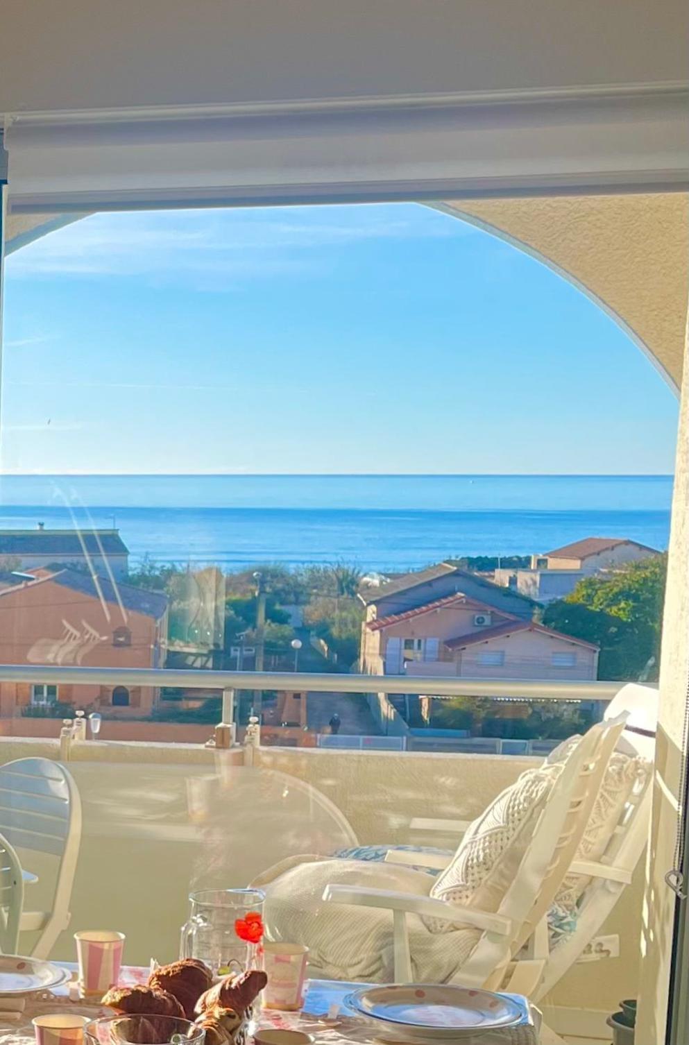 La Sirene - Loft Moderne Et Lumineux Avec Vue Panoramique Sur Mer Mediterranee Et Port De Plaisance Фронтинян Екстериор снимка