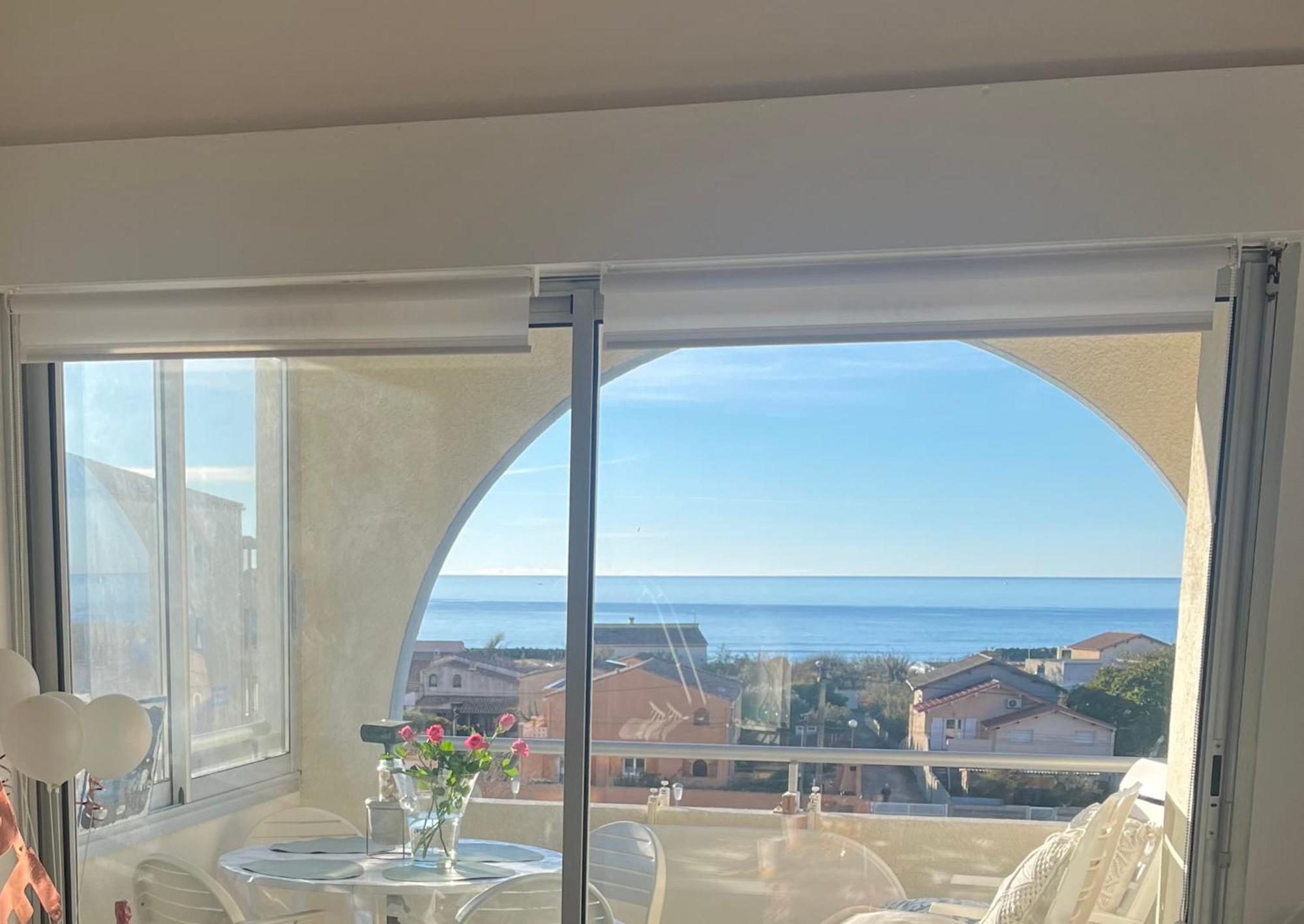 La Sirene - Loft Moderne Et Lumineux Avec Vue Panoramique Sur Mer Mediterranee Et Port De Plaisance Фронтинян Екстериор снимка